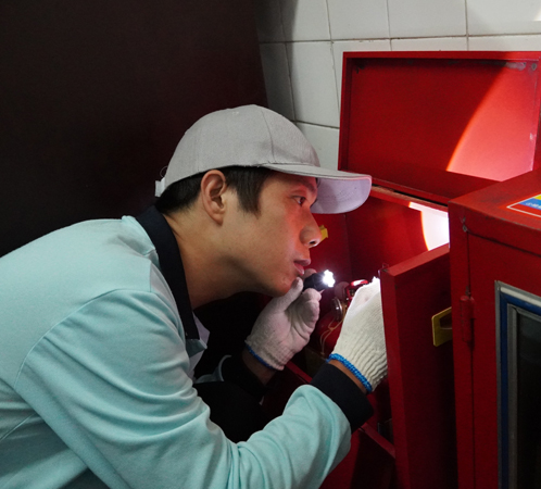 ���Ճ���